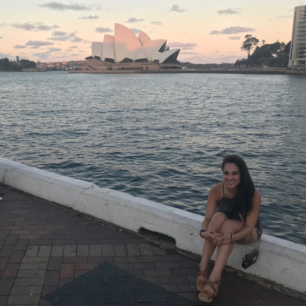 Meet your Posher, Jaclyn